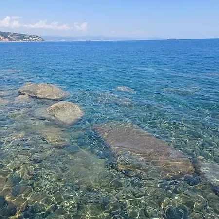 Con Terrazza Fronte Mare Cogoleto